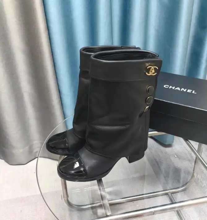 hype Chanel Boots