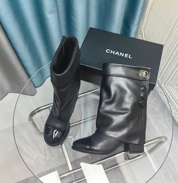 hype Chanel Boots