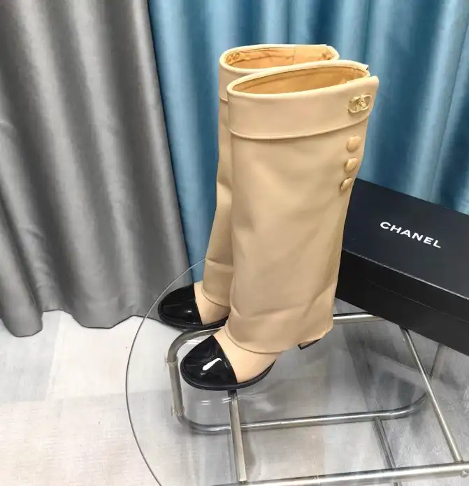 hype Chanel Boots