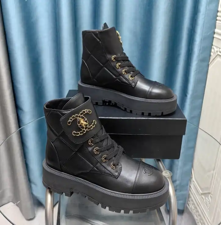 hype Chanel Boots