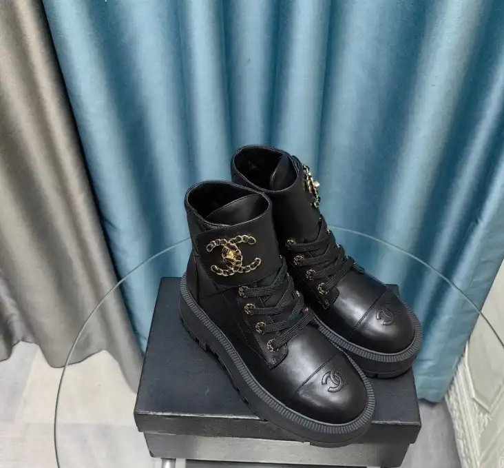 hype Chanel Boots