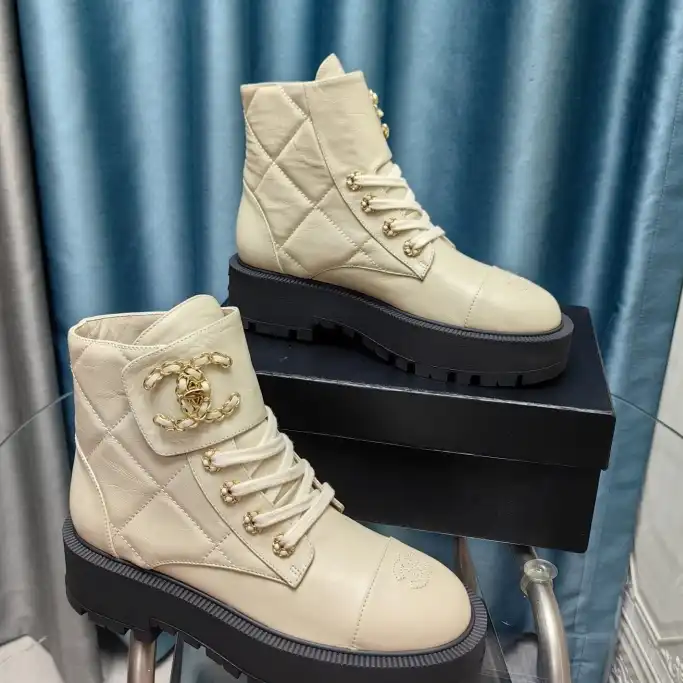 hype Chanel Boots