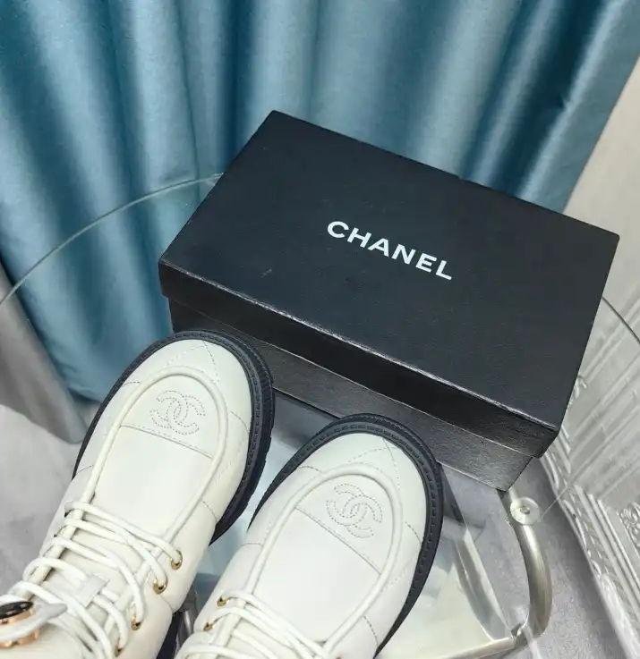 hype Chanel Boots