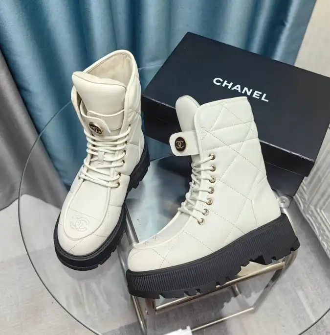 hype Chanel Boots