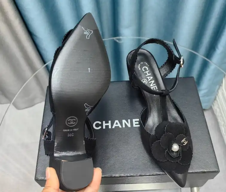 hype Chanel High Heels