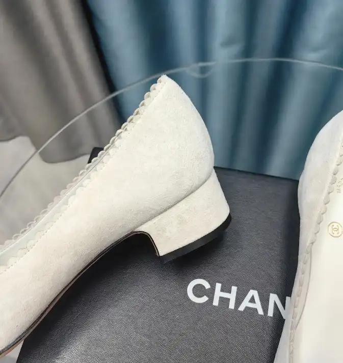 hype Chanel High Heels