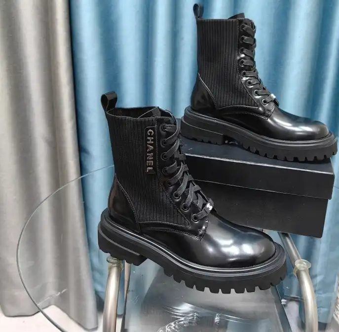 hype Chanel Boots