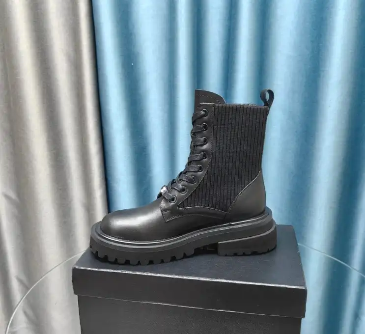 hype Chanel Boots