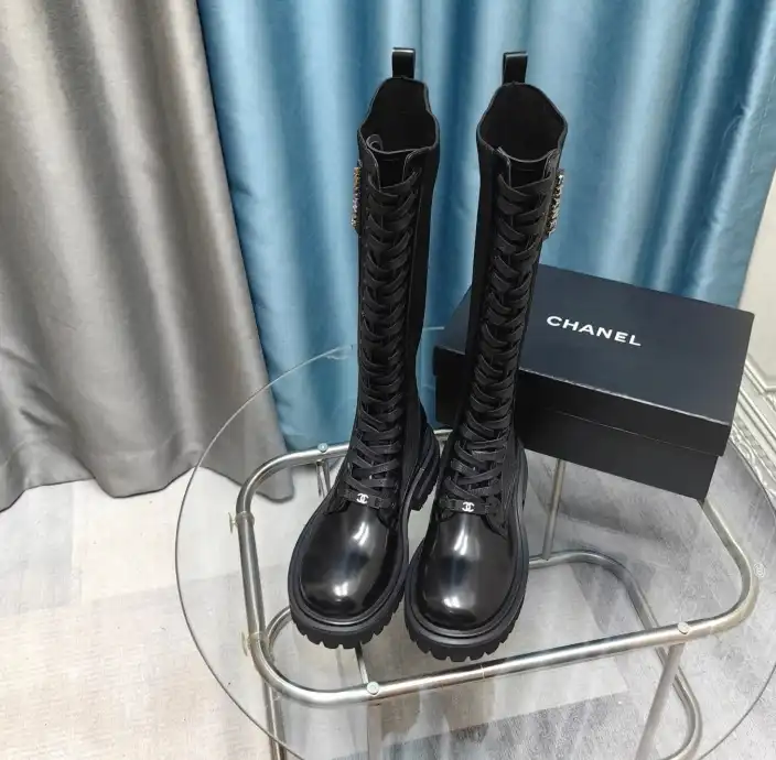 hype Chanel Boots