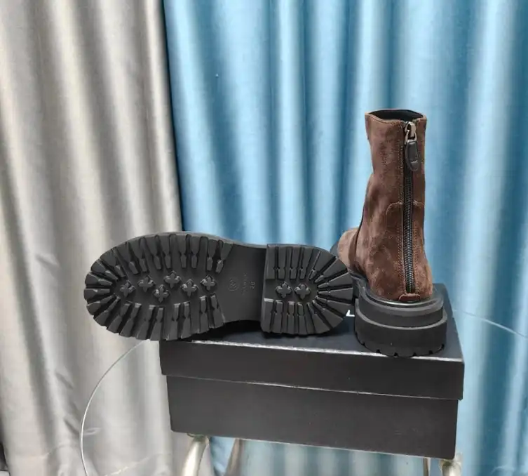 hype Chanel Boots