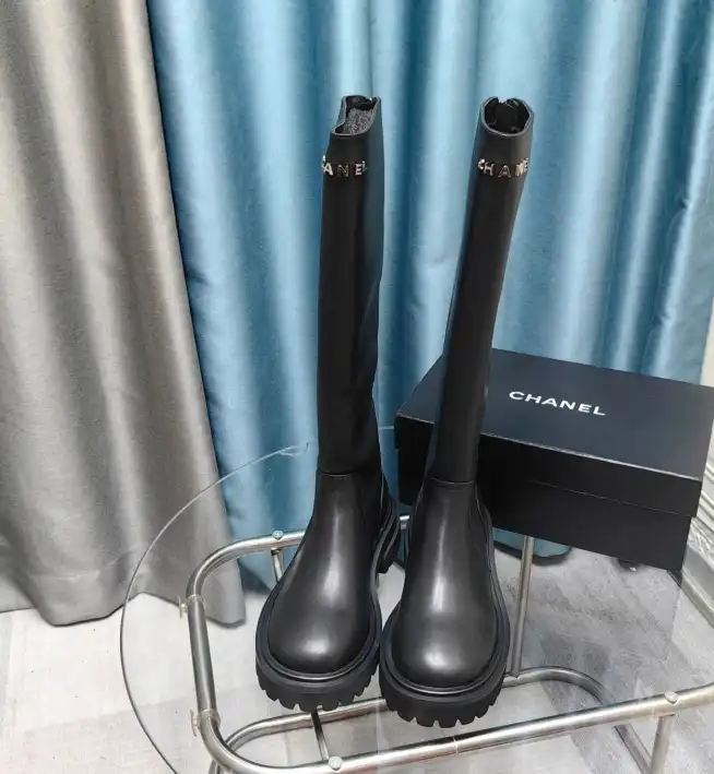 hype Chanel Boots