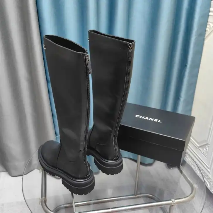 hype Chanel Boots