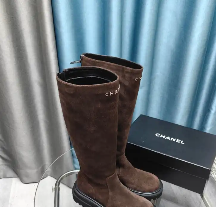 hype Chanel Boots