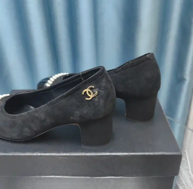 hype Chanel High Heels