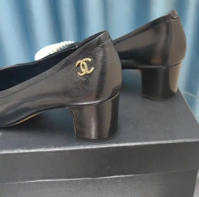 hype Chanel High Heels