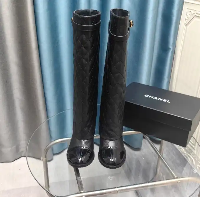 hype Chanel Boots