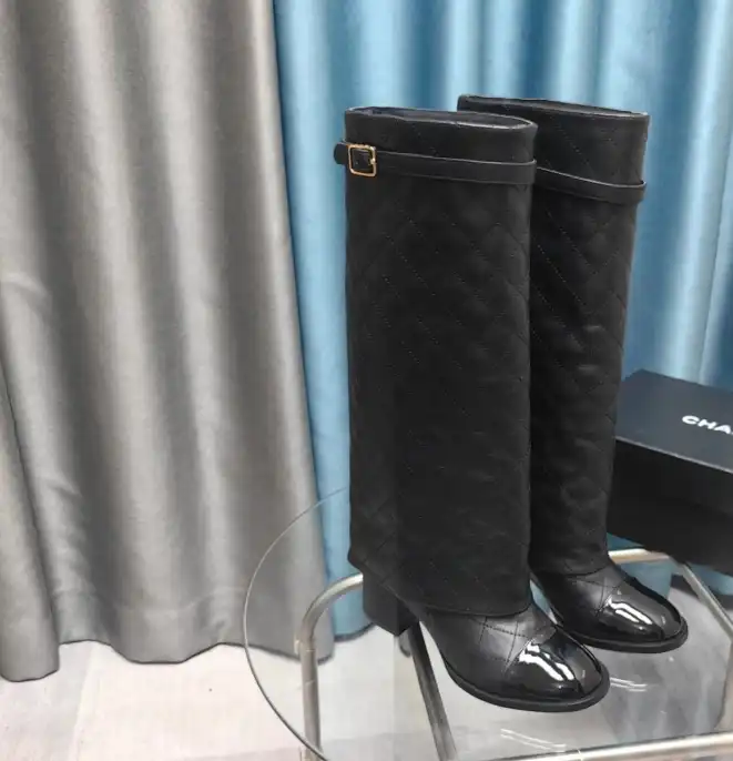 hype Chanel Boots