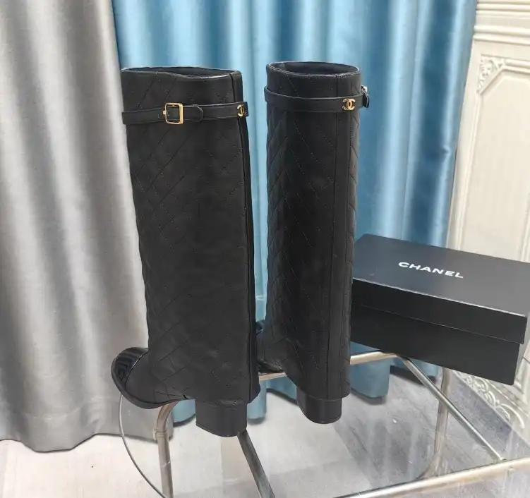 hype Chanel Boots