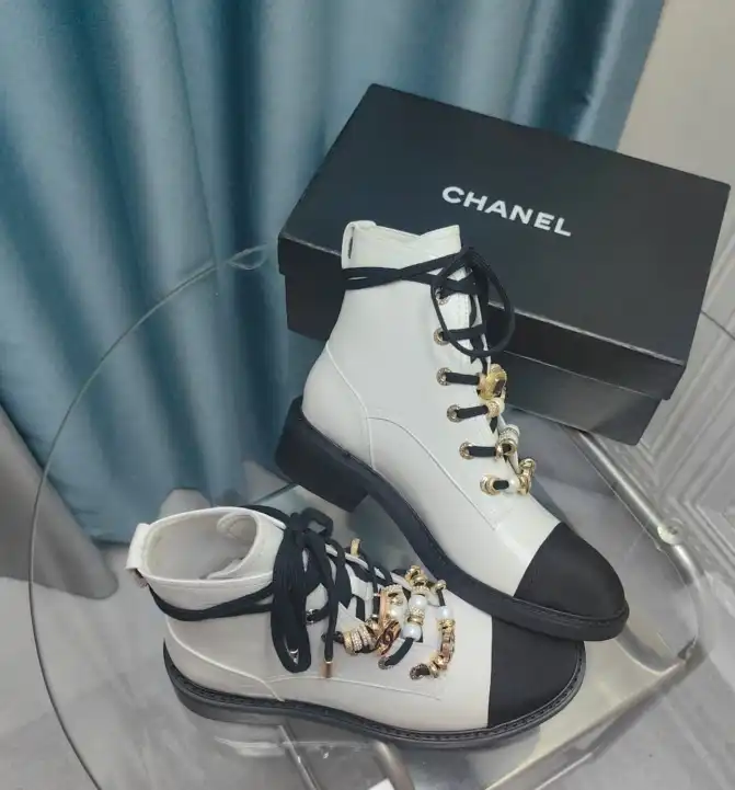 hype Chanel Boots