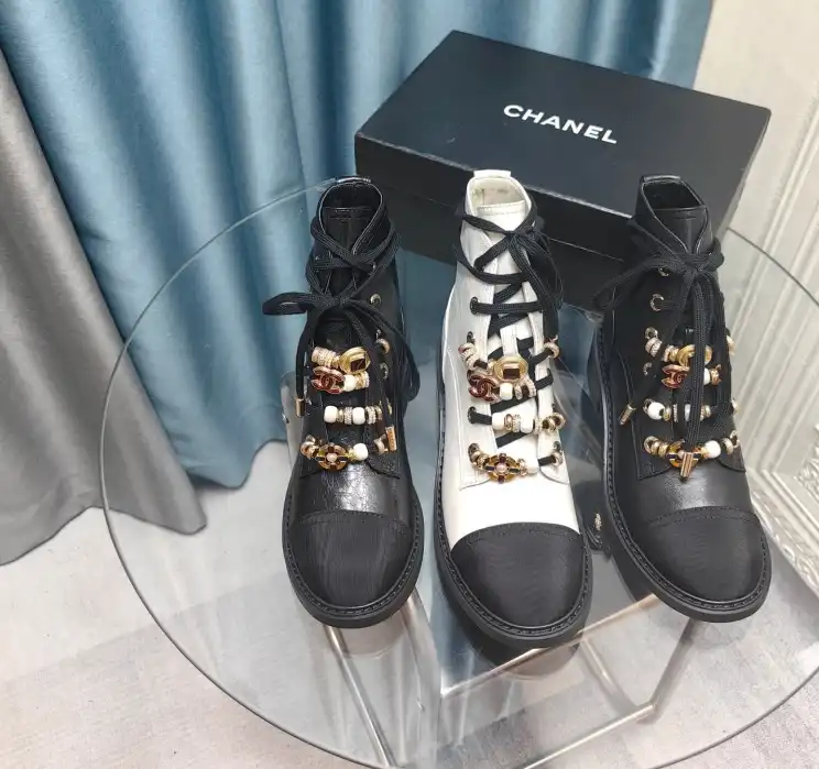 hype Chanel Boots