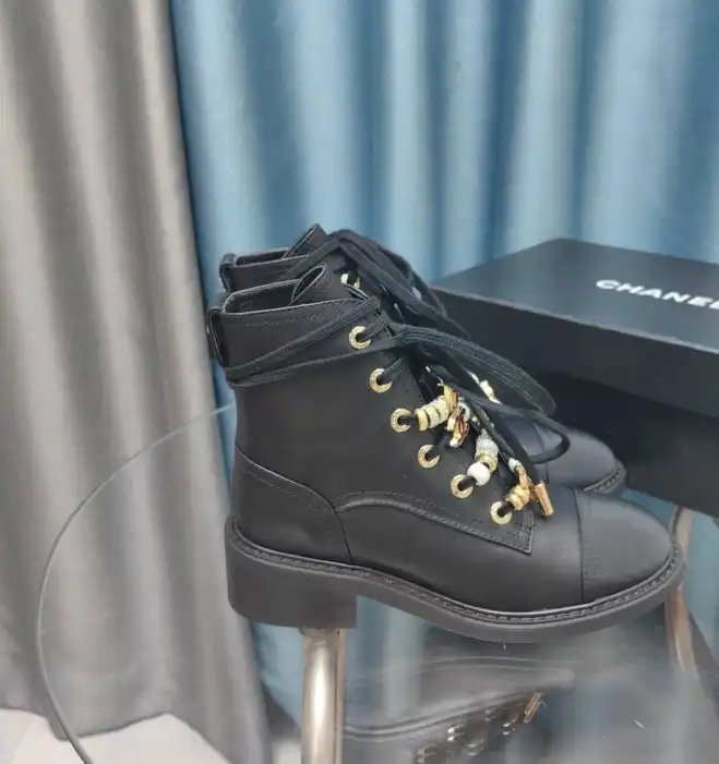 hype Chanel Boots