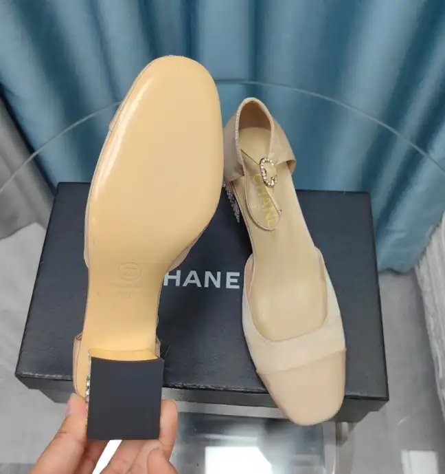 hype Chanel High Heels