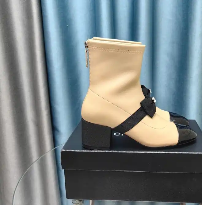 hype Chanel Boots