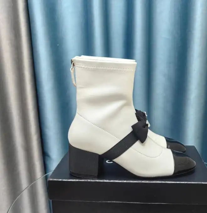 hype Chanel Boots