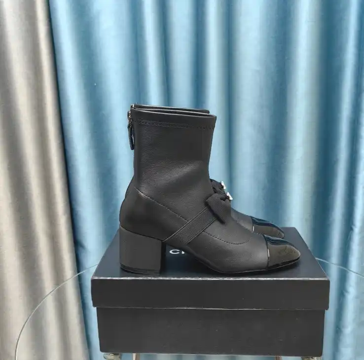 hype Chanel Boots