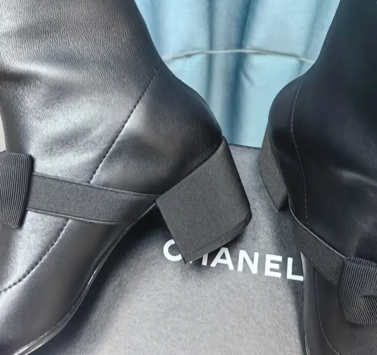 hype Chanel Boots