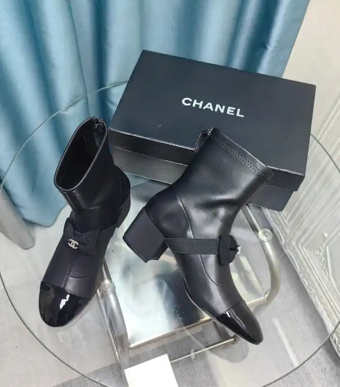 hype Chanel Boots