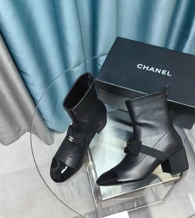 hype Chanel Boots