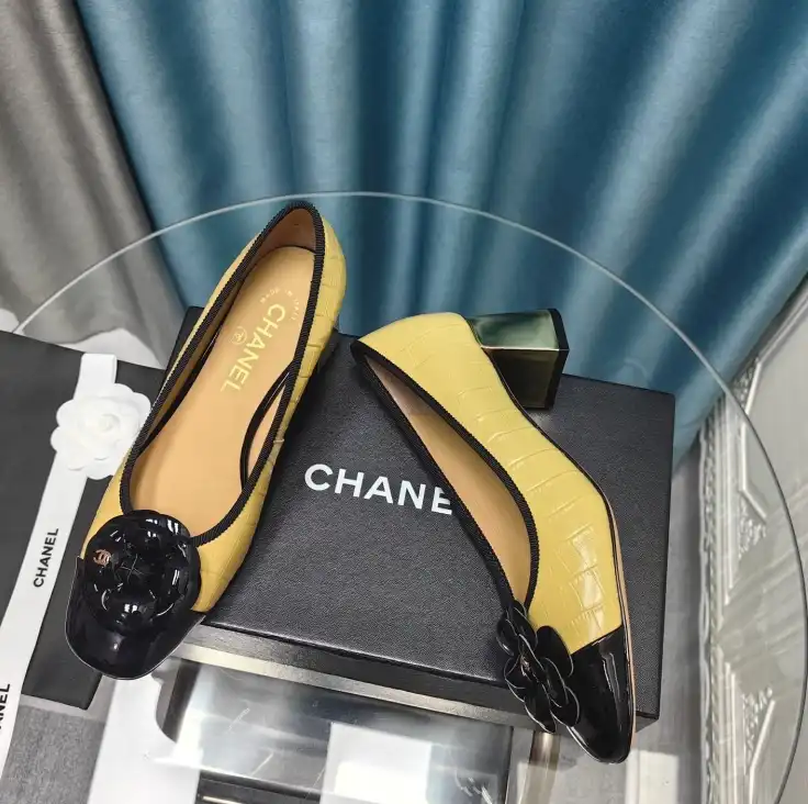 hype Chanel High Heels