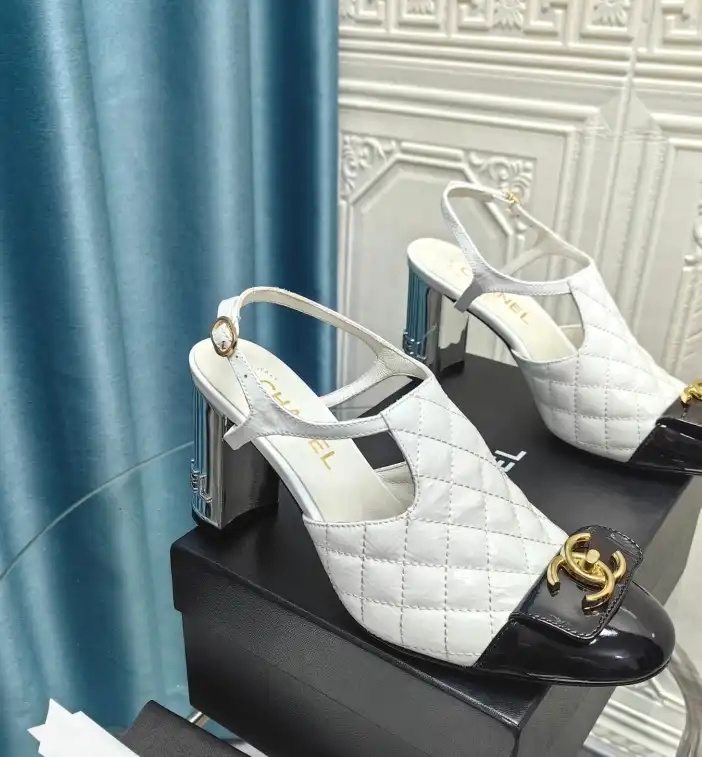 hype Chanel High Heels