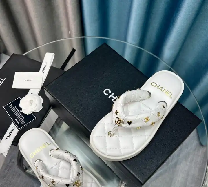 hype Chanel Slippers