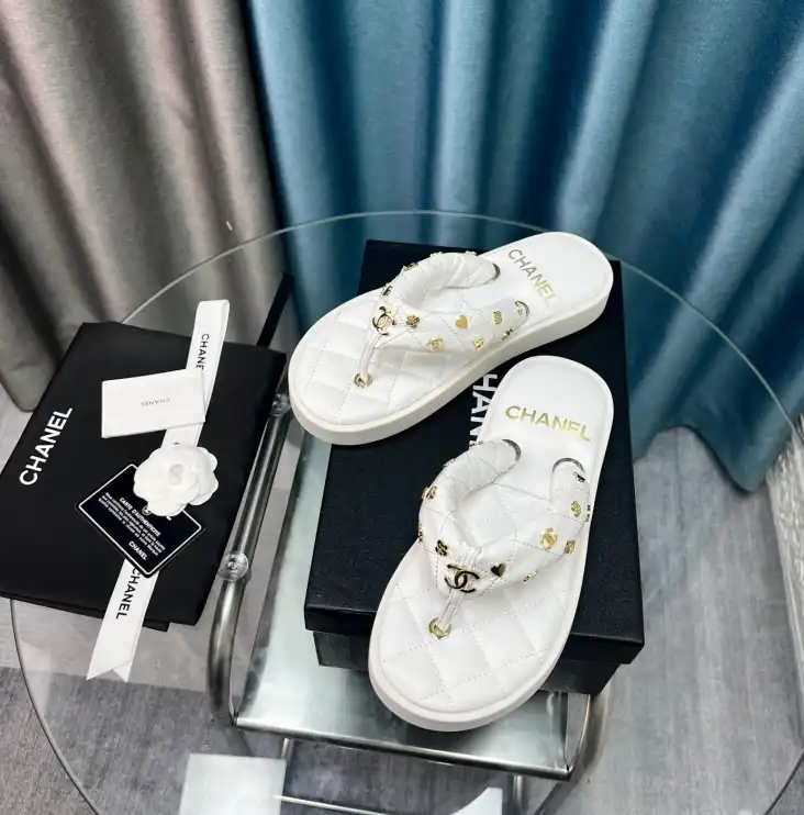 hype Chanel Slippers