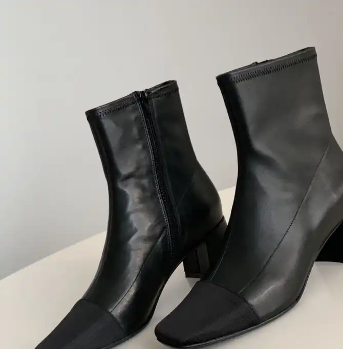 hype Chanel Boots