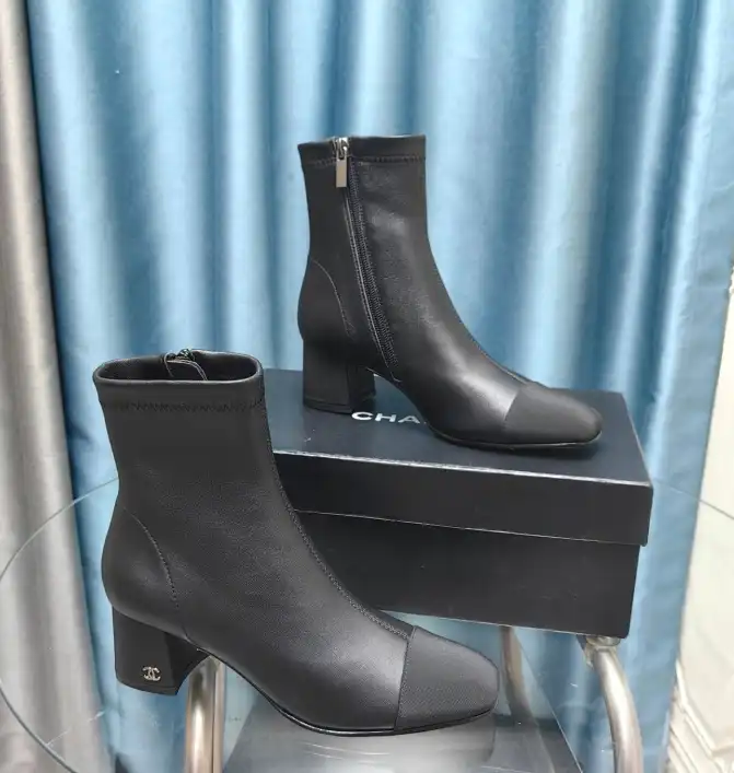 hype Chanel Boots