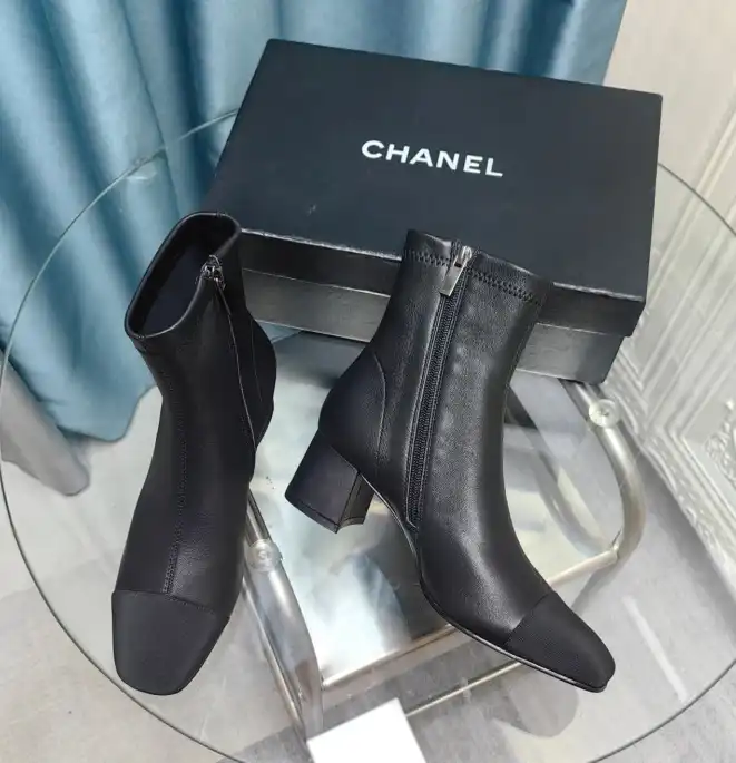 hype Chanel Boots