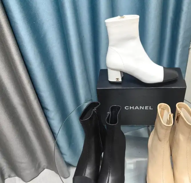 hype Chanel Boots