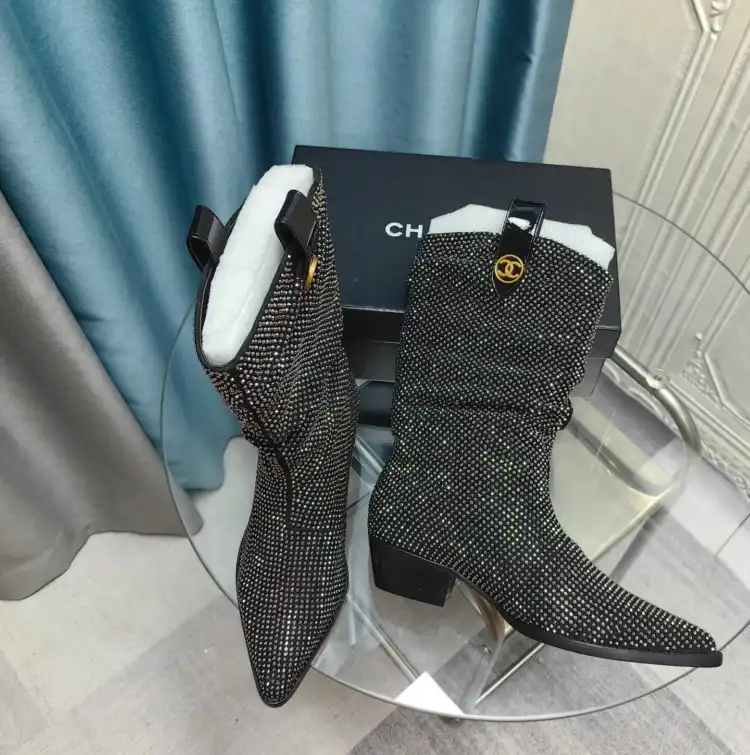 hype Chanel Boots