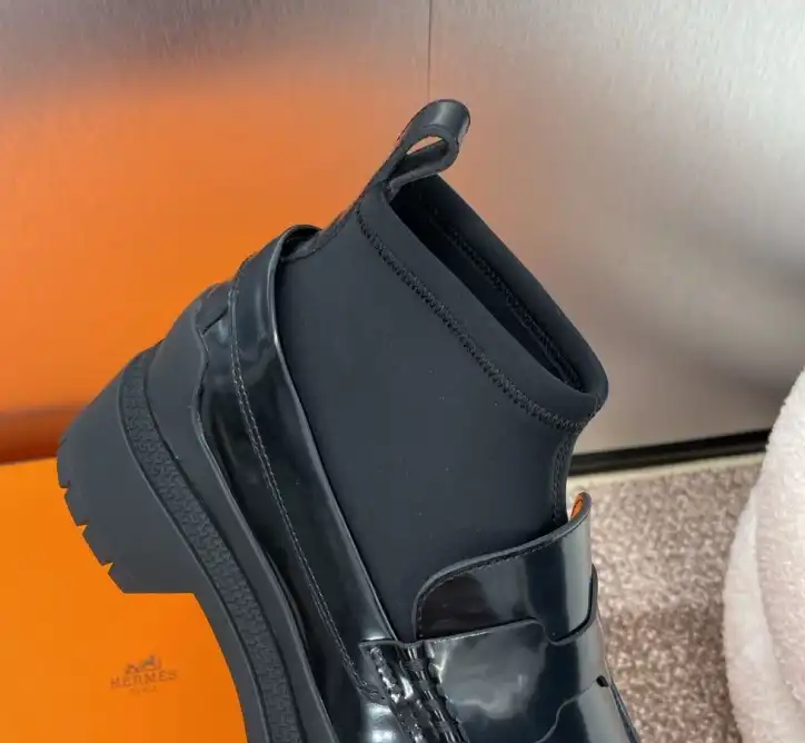 hype Hermes Boots