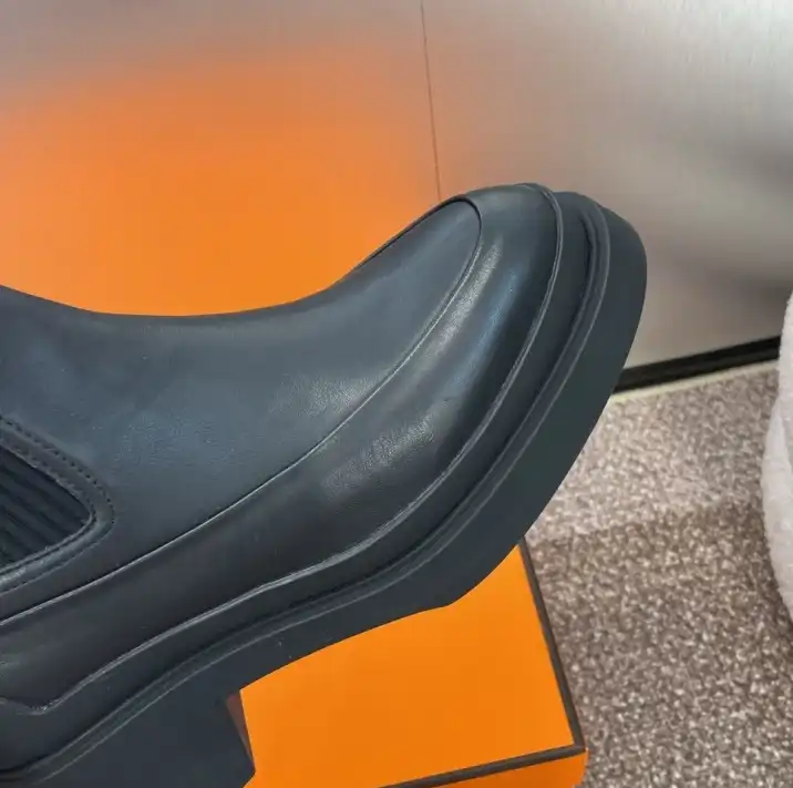 hype Hermes Boots