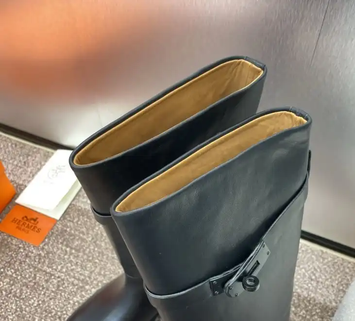 hype Hermes Boots