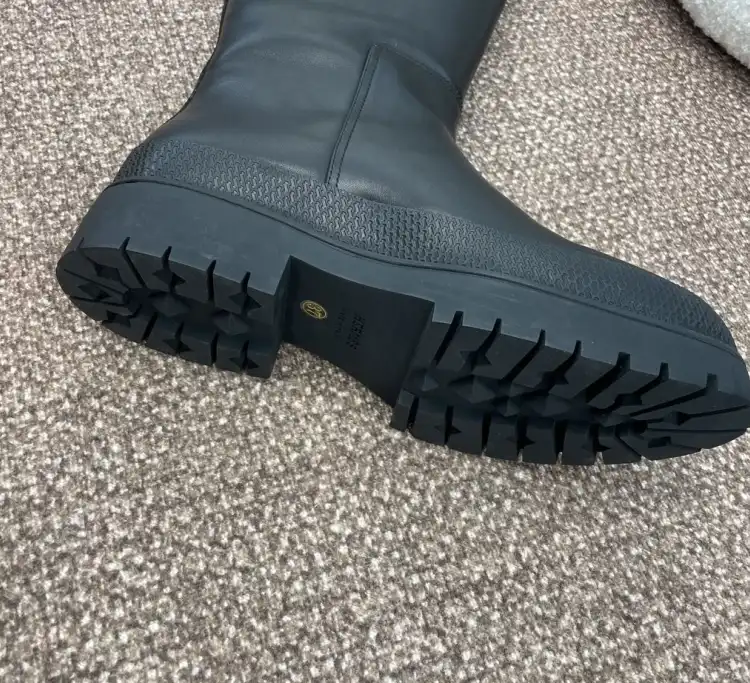 hype Hermes Boots