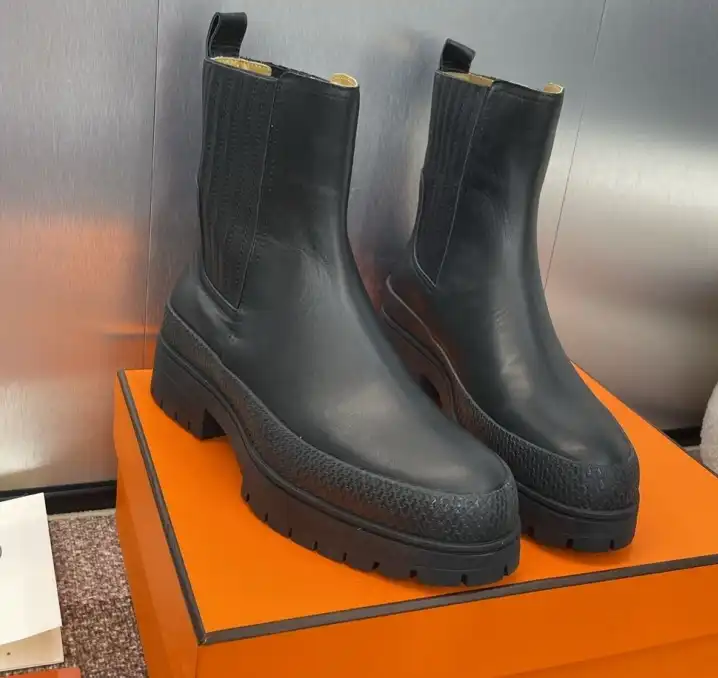 hype Hermes Boots