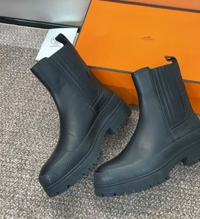 hype Hermes Boots