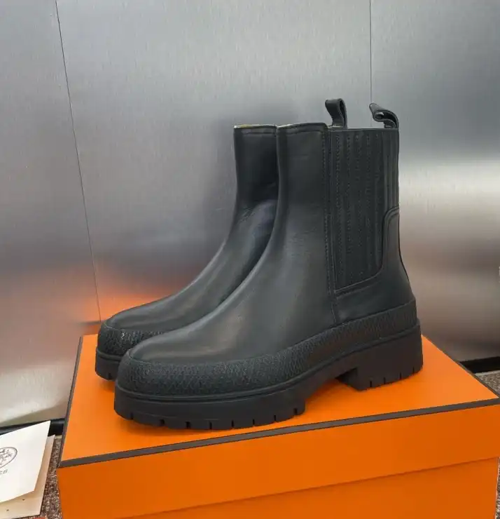 hype Hermes Boots