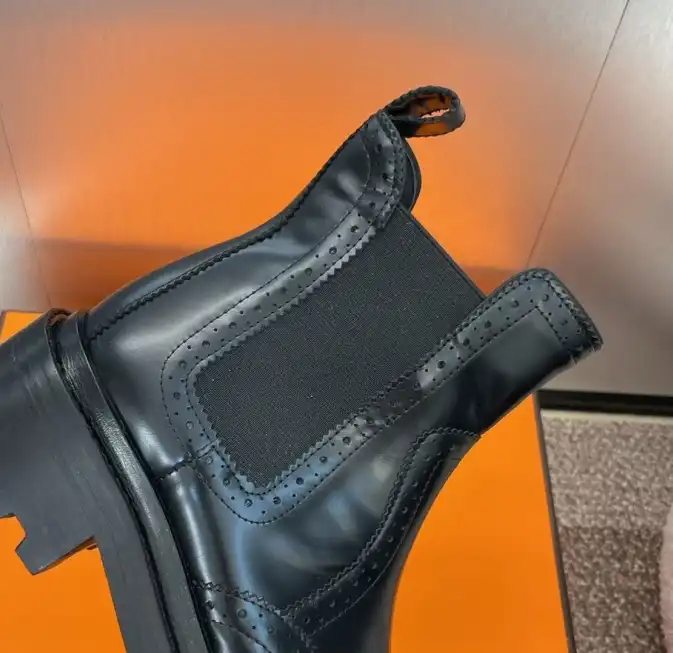 hype Hermes Boots