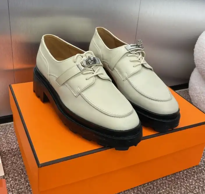 hype Hermes Leather Shoes